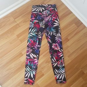 Old Navy M Tall Floral Print Leggings